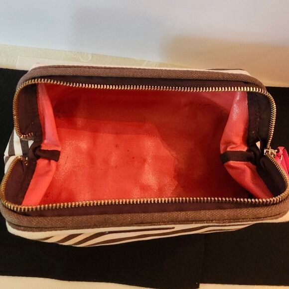 Henri Bendel Signature Striped Canvas Cosmetics Zipped Pouch/Case Ret.$175 - Picture 6 of 7